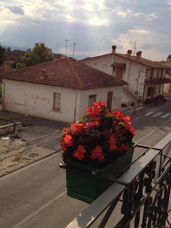 B&B La Rosa Gioia Dei Marsi Exterior photo